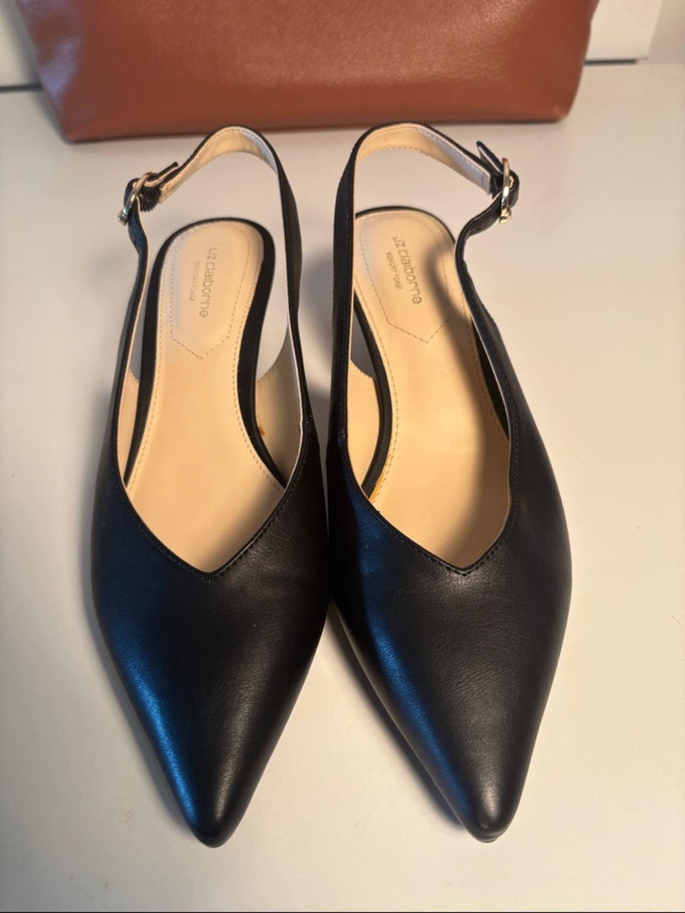Liz Claiborne Black Pointed Slingback Mules